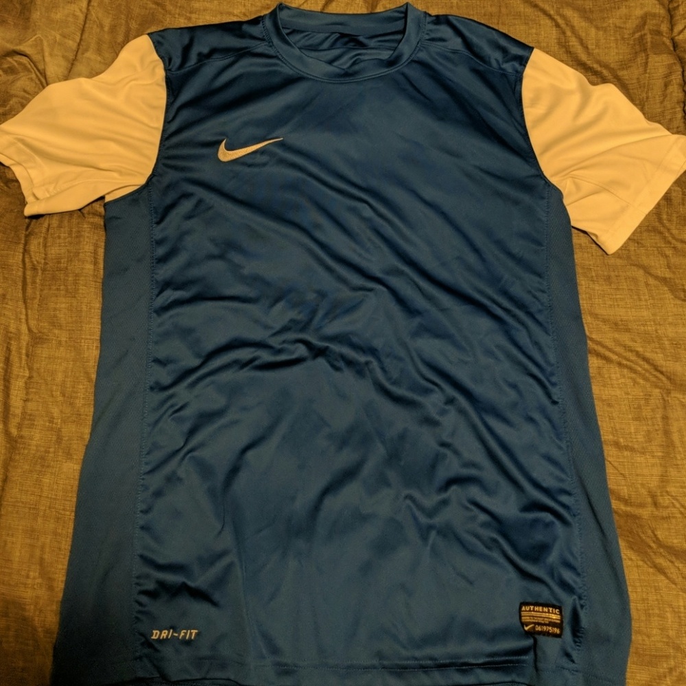 Nike dri fit two colors